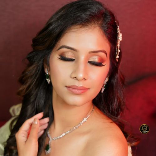 Soft glam bridal look by Showstopper by Simran